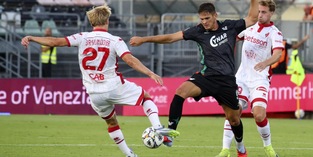 Dove vedere Bari-Venezia in tv? Dazn o Prime Video, orario