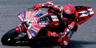 Dominio Marquez nella Sprint al Sachsenring: vince Marc davanti ad Alex, terzo Di Giannantonio