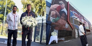 Il bellissimo omaggio del Milan a Baresi a Perth: Gabbia, Amorim e quella corona di fiori davanti al murale