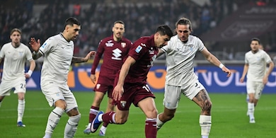 Poca Lazio, il Torino si sveglia: in gol Simeone e Zapata, Sarri al decimo posto