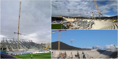 Fiorentina-Lazio, c'è una gru gigante nello stadio: pericolo al Franchi