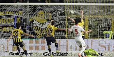 Il Monza rimonta contro la Juve Stabia: l'andata finisce 2-2