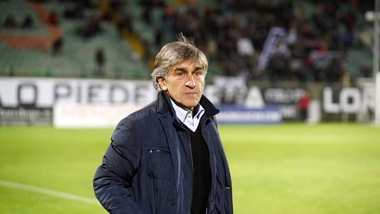 Lega Pro Lucchese, esonerato il tecnico Galderisi