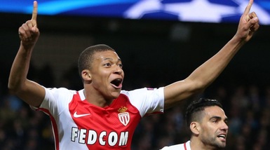 Mbappé: dopo lo show in Champions, prima convocazione con la Francia