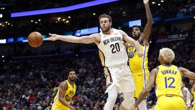 Nba, Melli ancora in panchina. Volano i Lakers