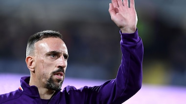 Fiorentina, Ribery dovrà operarsi. Si allungano i tempi di recupero