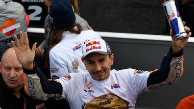 Clamoroso Lorenzo: "Presto tornerò nel paddock"