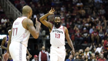 Nba, Belinelli non basta: Spurs travolti dai Clippers. Harden show per i Rockets