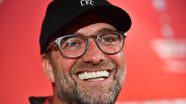 Klopp: "Giocare il 26 è un crimine". Cavani, niente Atletico