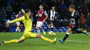 Nick Pope, da pony-express alla maglia della nazionale inglese