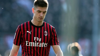 Milan, Perinetti su Piatek: "Cambiare aria può essergli utile"