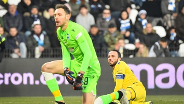 Spal, si ferma Berisha: frattura alla mano destra