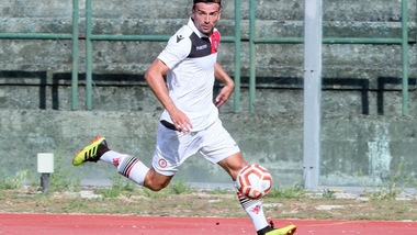 Foggia, Gentile lascia la squadra dopo l'incendio della porta di casa