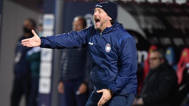 Crotone, Stroppa: "Siamo stati in partita fino all'espulsione"