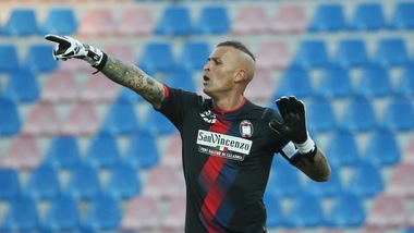 Crotone, Cordaz: "Salvezza, ora viene il difficile"