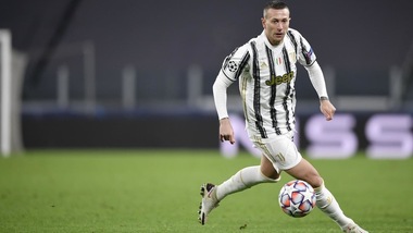 Juve, Bernardeschi punta i piedi: non vuole essere ceduto
