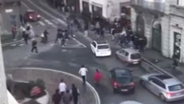 Maxi rissa in cento con catene, mazze e coltelli: follia a Gallarate
