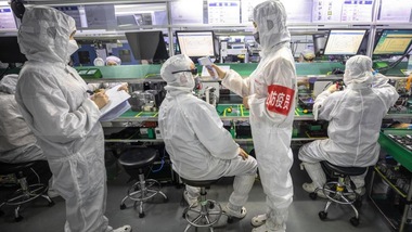 L'origine del Covid, l'Oms vola in Cina per dare una risposta