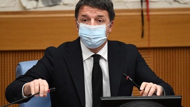 Renzi apre la crisi di governo: "Ma non si va al voto"