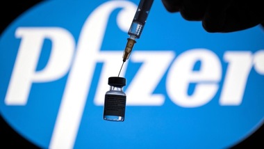 Vaccino Pfizer, a rischio il richiamo: rallentano le forniture. Ecco perché