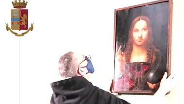 Napoli, ritrovato in un appartamento il prezioso quadro 'Salvator Mundi'