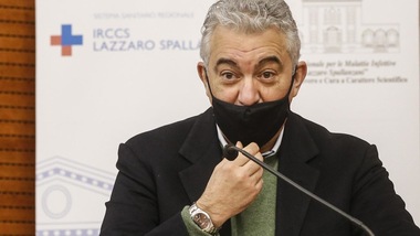 Arcuri: "Da Pfizer nuovo taglio vaccini. Attesa per AstraZeneca"