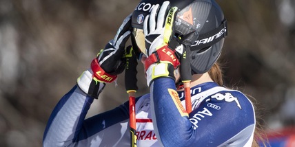 Goggia shock, frattura alla tibia: addio ai Mondiali