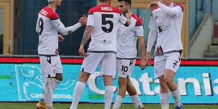 Il Teramo non viola il fortino del Foggia: 0-0. Modena, pareggio con rimpianti