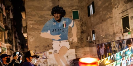 "Maradona sedato con pillole nella birra e nel vino"