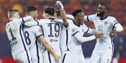 Il Chelsea e il microonde per riscaldare le... scarpe