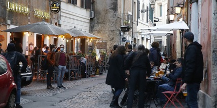 Dpcm Draghi ufficiale: scuole, ristoranti, negozi, coprifuoco, cosa cambia