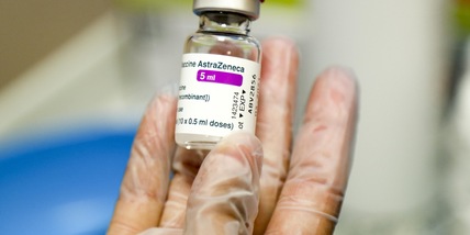 Vaccino AstraZeneca, conferenza stampa dell'Ema: "Si decide giovedì"