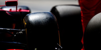 Ferrari al fianco delle donne pilota: rinnovata la partnership Girls On Track