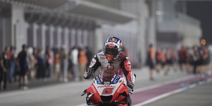 MotoGp, Gp Doha: Zarco comanda il warm-up, Valentino Rossi 18°