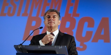 Laporta: "Messi ama il Barcellona, vuole restare"