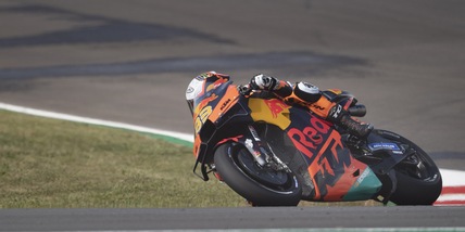 MotoGp, prove libere 1 Gp Spagna: Binder in testa, Rossi 18°