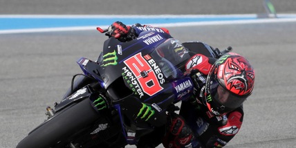 MotoGp Spagna: pole di Quartararo, indietro Marquez e Rossi