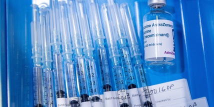 "AstraZeneca agli under 60? Si, ma non alle donne"