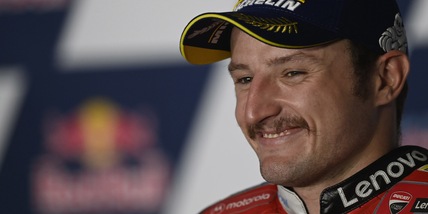 MotoGp, Miller: "Ho un nuovo life coach, è la moglie di Crutchlow"