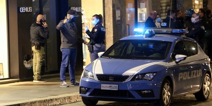 "Ha violentato una 21enne con il pretesto di uno stage": arrestato