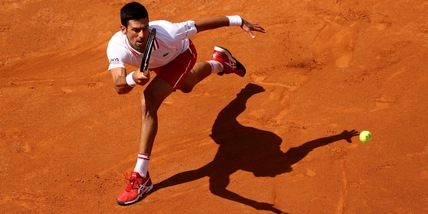 Internazionali, Djokovic va di fretta: demolito Fokina in 70 minuti