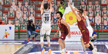 Sassari pareggia la serie: si torna a Venezia per gara 5