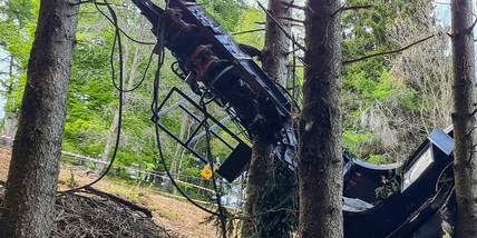 Tragedia funivia Mottarone, fermate tre persone: "Freni manomessi"