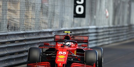 Ferrari, è il turno di Carlos Sainz con le gomme da 18 pollici