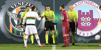 Serie B, finale playoff: Venezia-Cittadella cambia orario