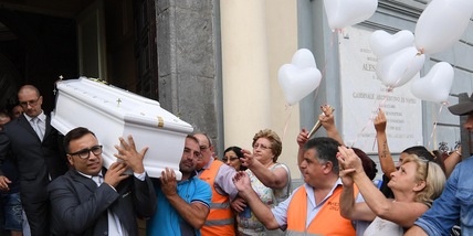 Napoli, caso Tiziana Cantone: il corpo sarà riesumato