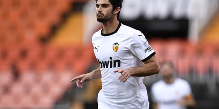 Fiorentina, c'è Guedes per 'ringiovanire' l'attacco