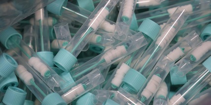 Coronavirus, il bollettino: 2.436 nuovi casi e 57 morti