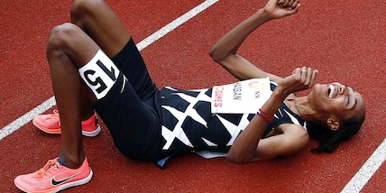 Hassan show, record del mondo da sogno nei 10mila metri donne