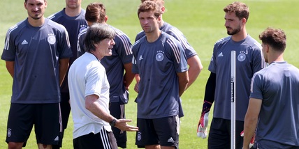 Low tiene a rapporto la Germania: con il Portogallo è già uno spareggio